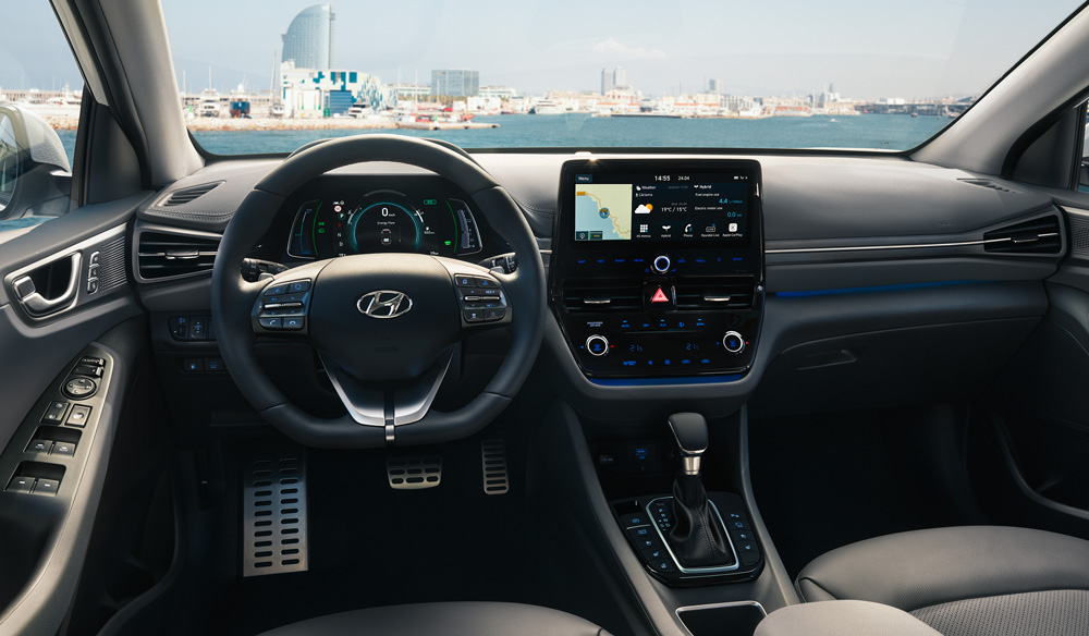 Hyundai IONIQ Plug-in - Hyundai atstovas Lietuvoje
